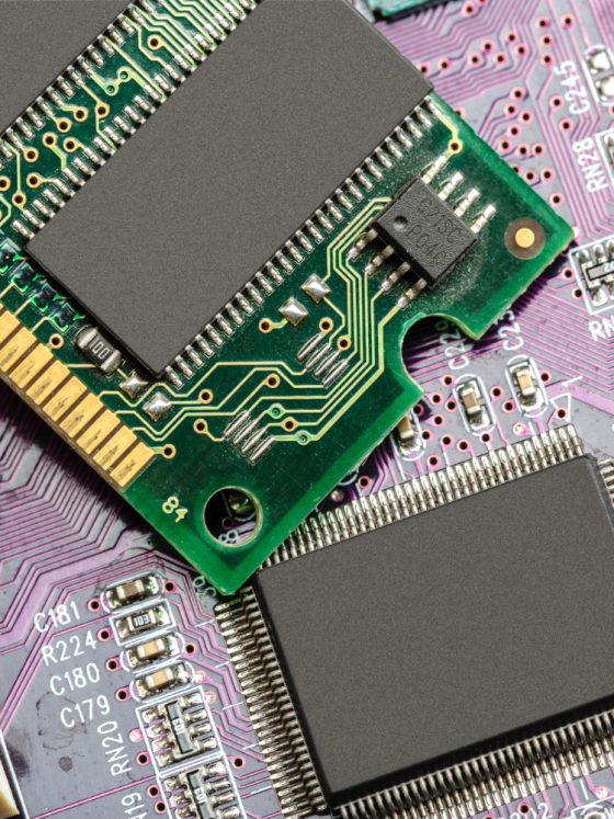 Microprocesorul – moduri de operare si structura